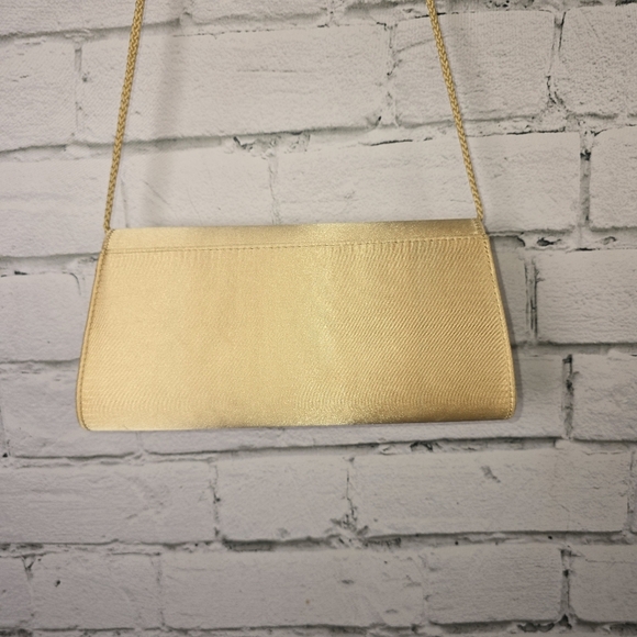 La Regale Gold Evening Bag - Picture 6 of 8
